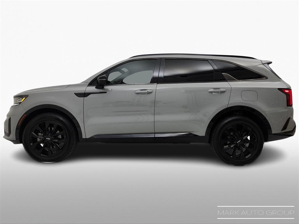 used 2022 Kia Sorento car, priced at $24,998