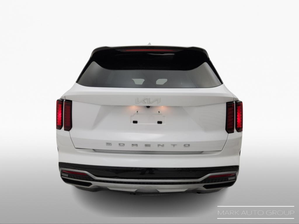 used 2022 Kia Sorento car, priced at $22,599