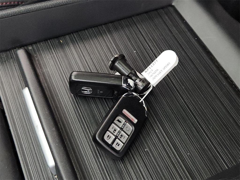 used 2023 Honda Odyssey car, priced at $32,995