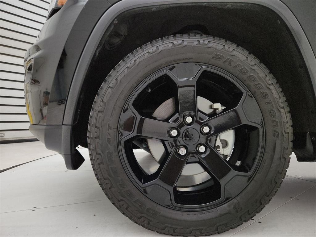 used 2019 Jeep Grand Cherokee car, priced at $20,491