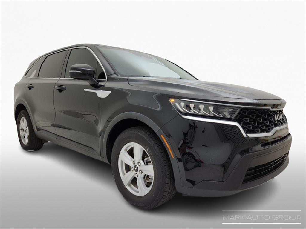 used 2023 Kia Sorento car, priced at $21,993