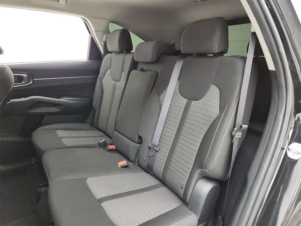 used 2023 Kia Sorento car, priced at $21,993