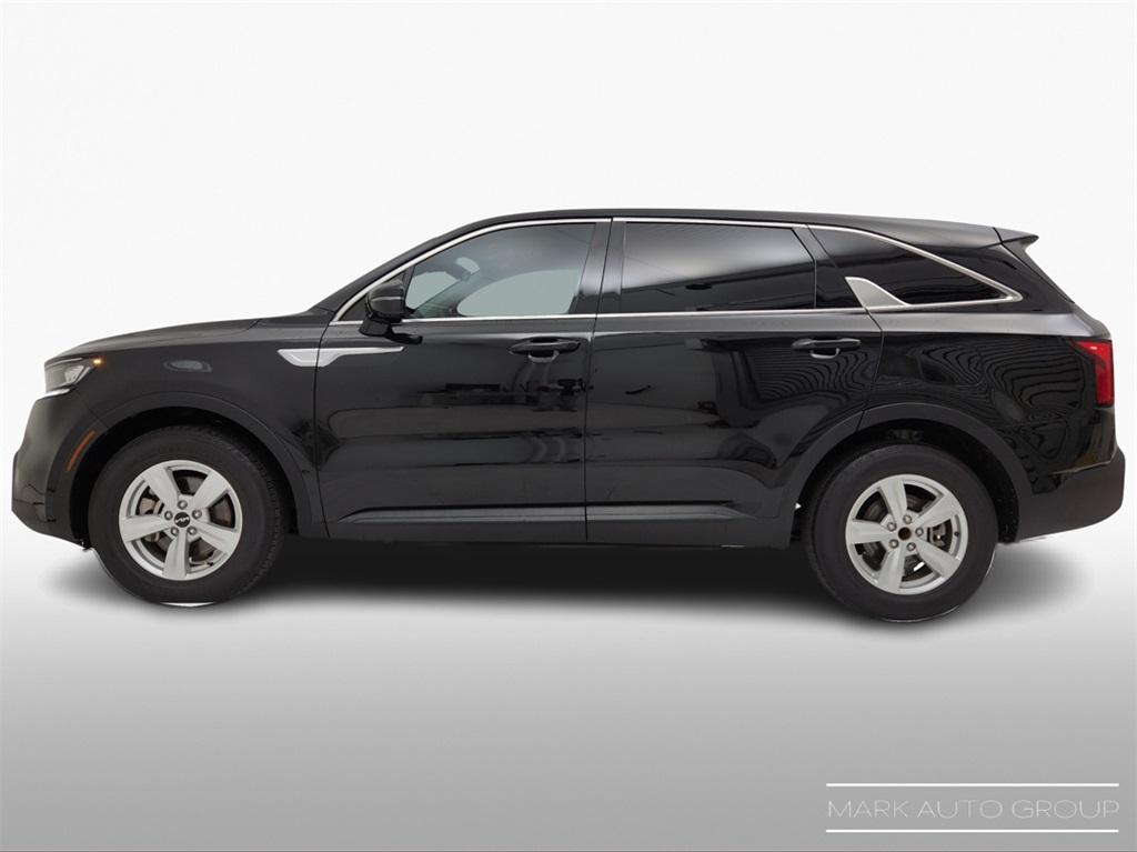 used 2023 Kia Sorento car, priced at $21,993