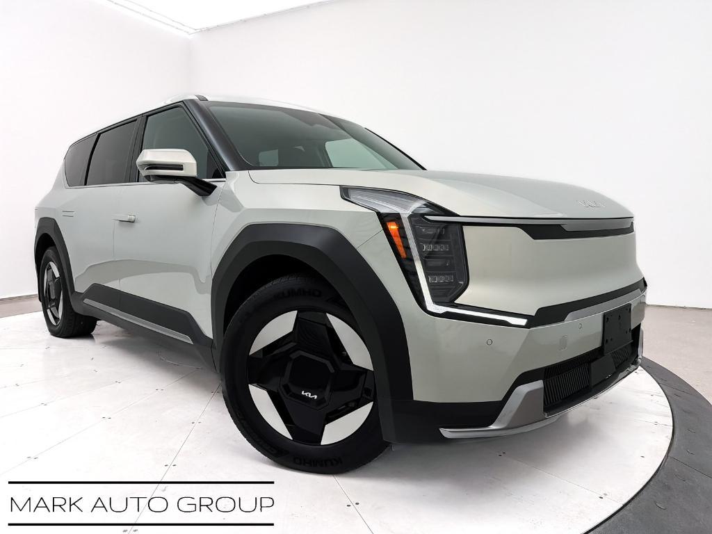 used 2024 Kia EV9 car, priced at $34,990
