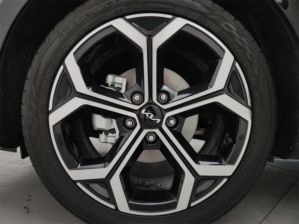used 2024 Kia Niro car, priced at $26,500