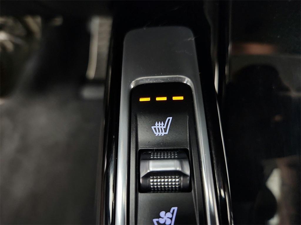 used 2021 Kia Sorento car, priced at $29,991