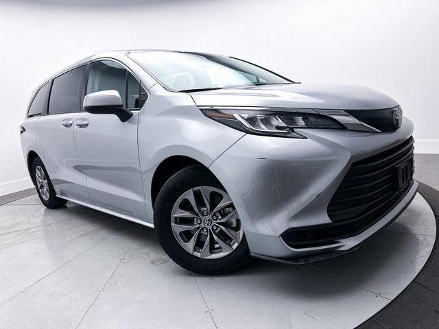 used 2022 Toyota Sienna car, priced at $34,490