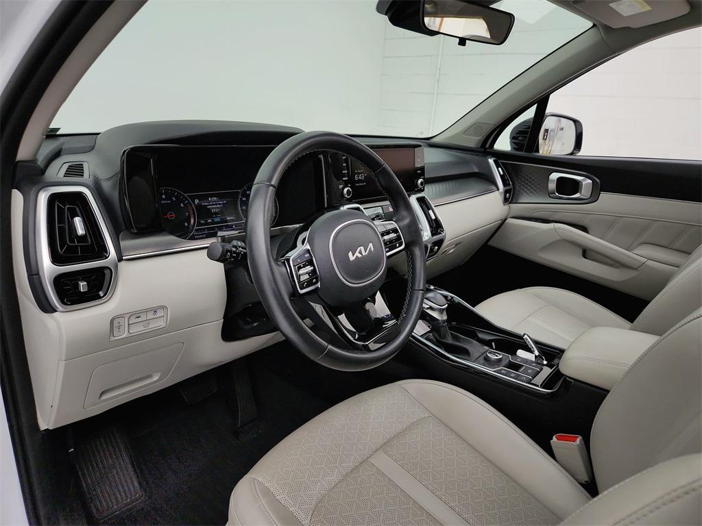 used 2022 Kia Sorento car, priced at $29,492