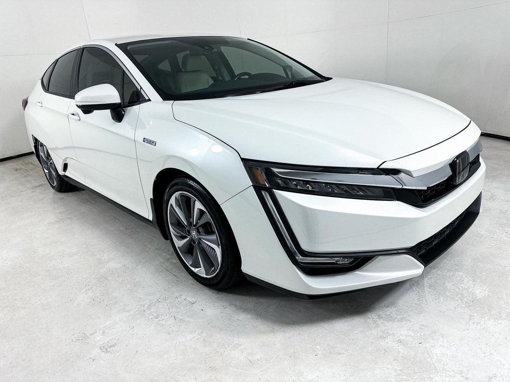 used 2018 Honda Clarity Plug-In Hybrid car, priced at $17,992