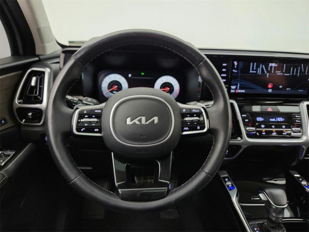 used 2022 Kia Sorento car, priced at $28,998