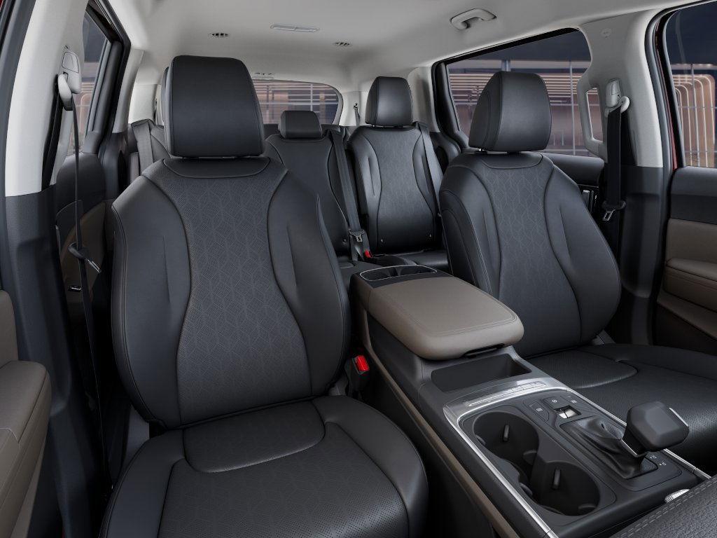 new 2025 Kia Carnival car, priced at $40,130