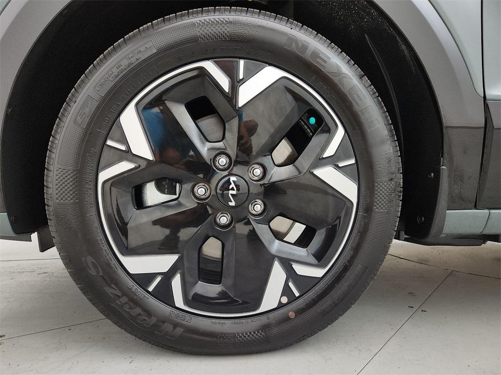 used 2025 Kia Niro EV car, priced at $31,990