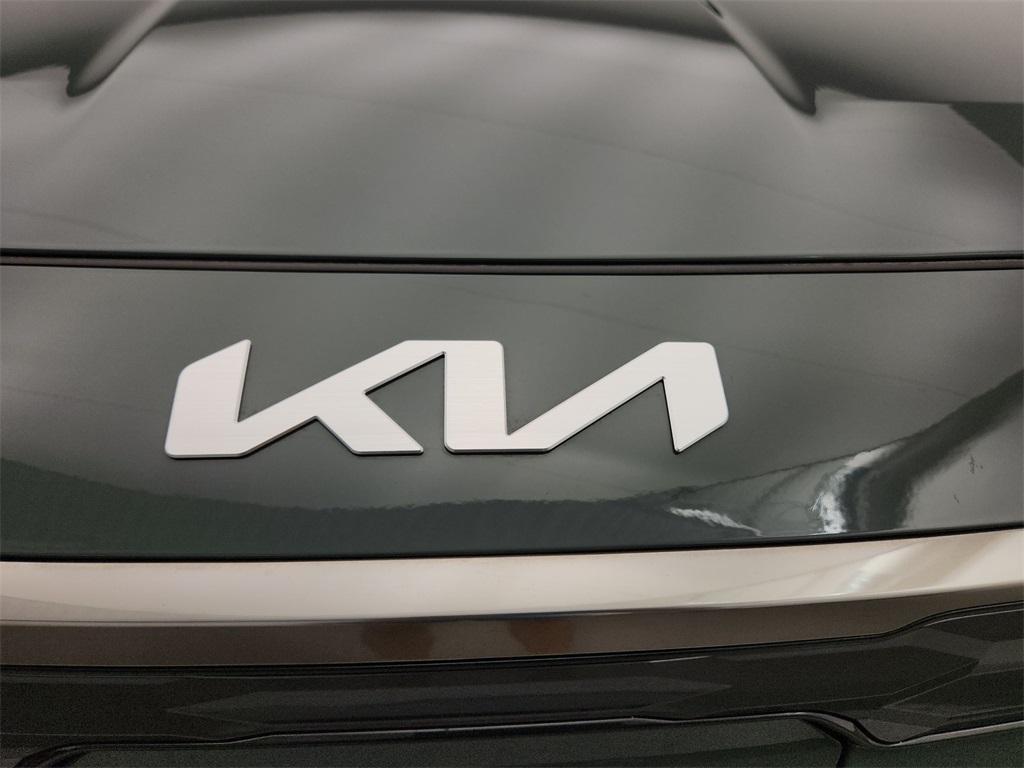 used 2025 Kia Niro EV car, priced at $31,990