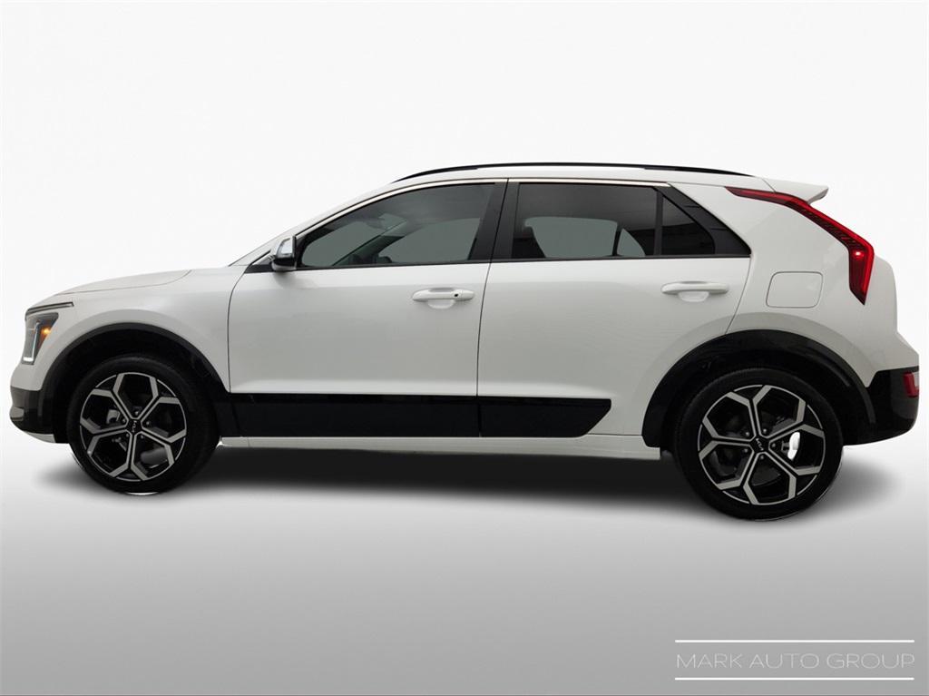 used 2024 Kia Niro car, priced at $25,993