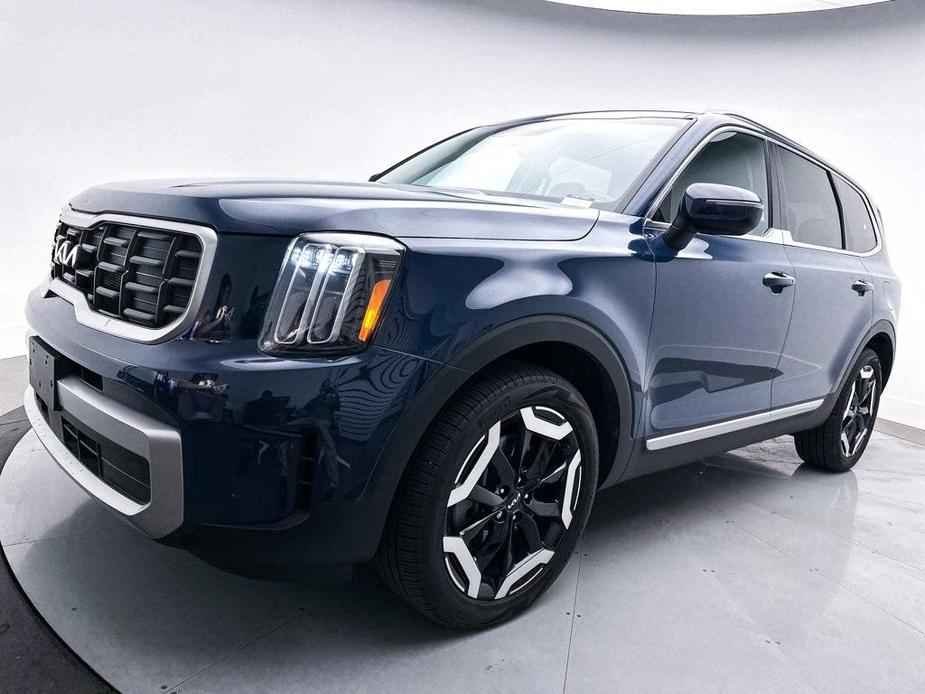 used 2023 Kia Telluride car, priced at $34,984