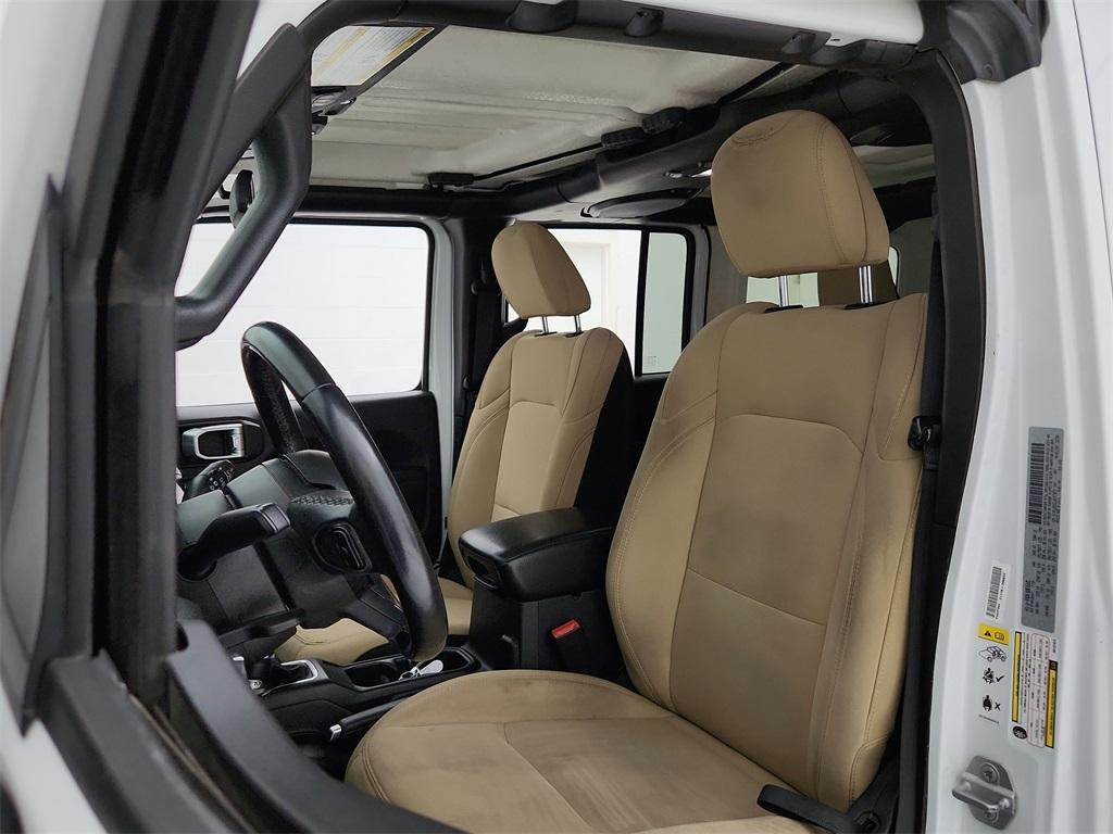 used 2018 Jeep Wrangler Unlimited car, priced at $20,490