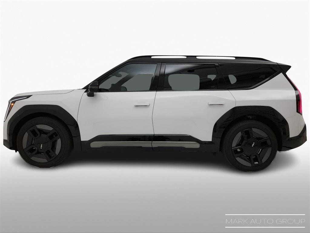 used 2026 Kia EV9 car, priced at $62,998