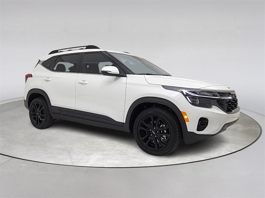 used 2024 Kia Seltos car, priced at $25,900