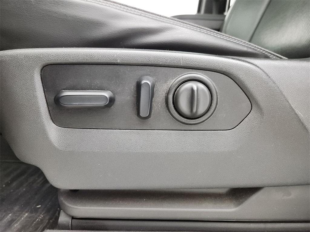 used 2021 Chevrolet Silverado 1500 car, priced at $39,692