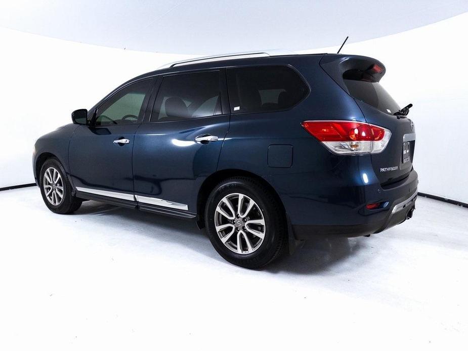 used 2015 Nissan Pathfinder car, priced at $9,983