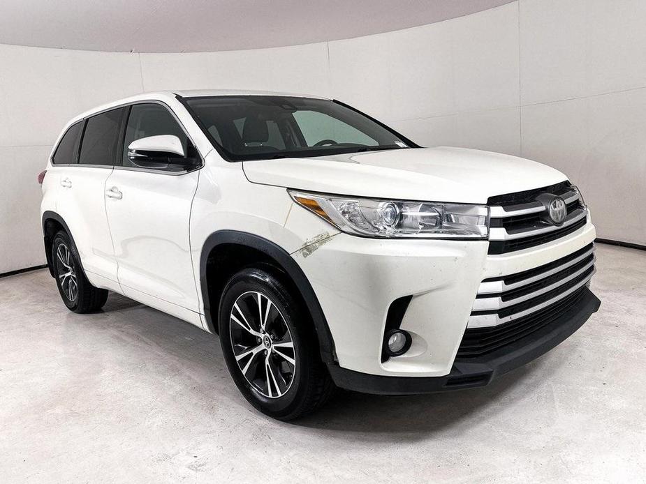 used 2017 Toyota Highlander car, priced at $19,980