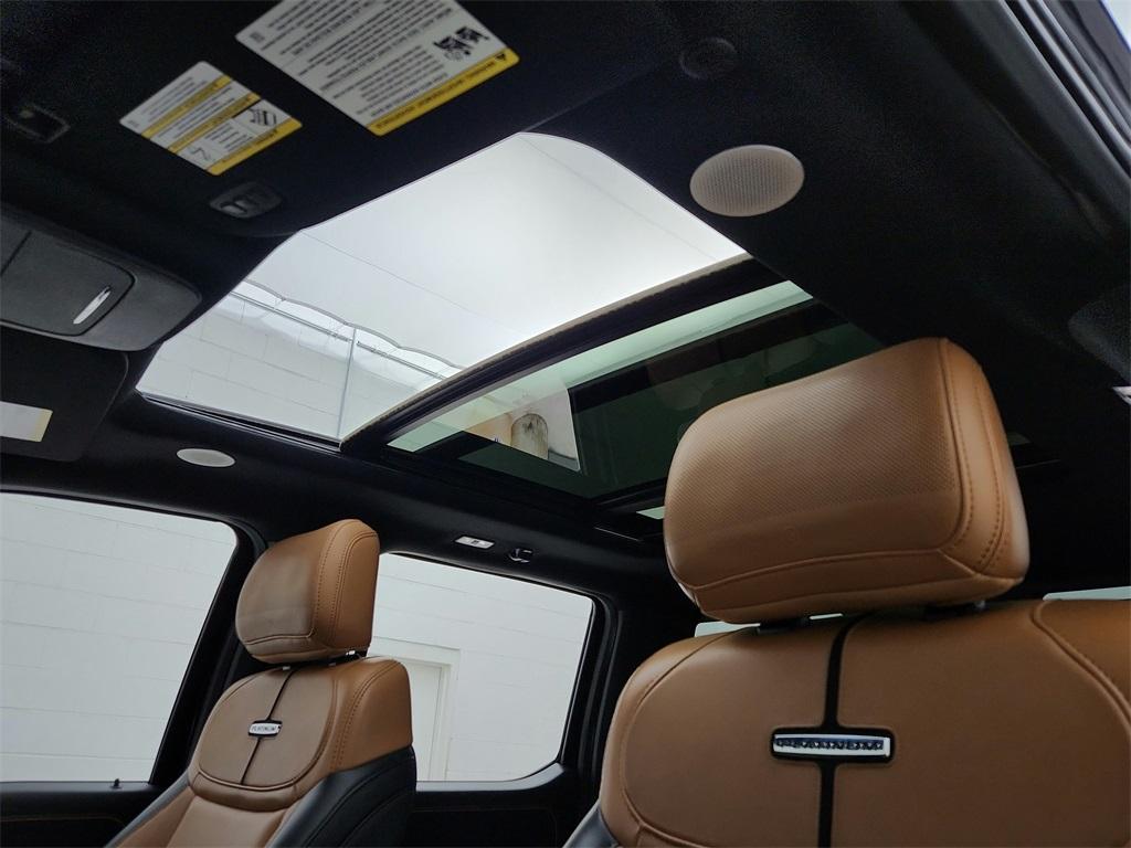 used 2022 Ford F-150 car, priced at $48,991
