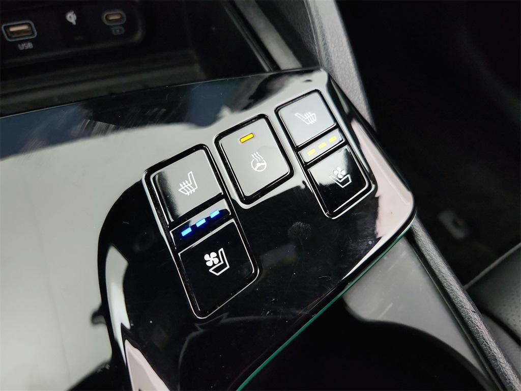 used 2024 Kia Sportage Plug-In Hybrid car, priced at $36,592