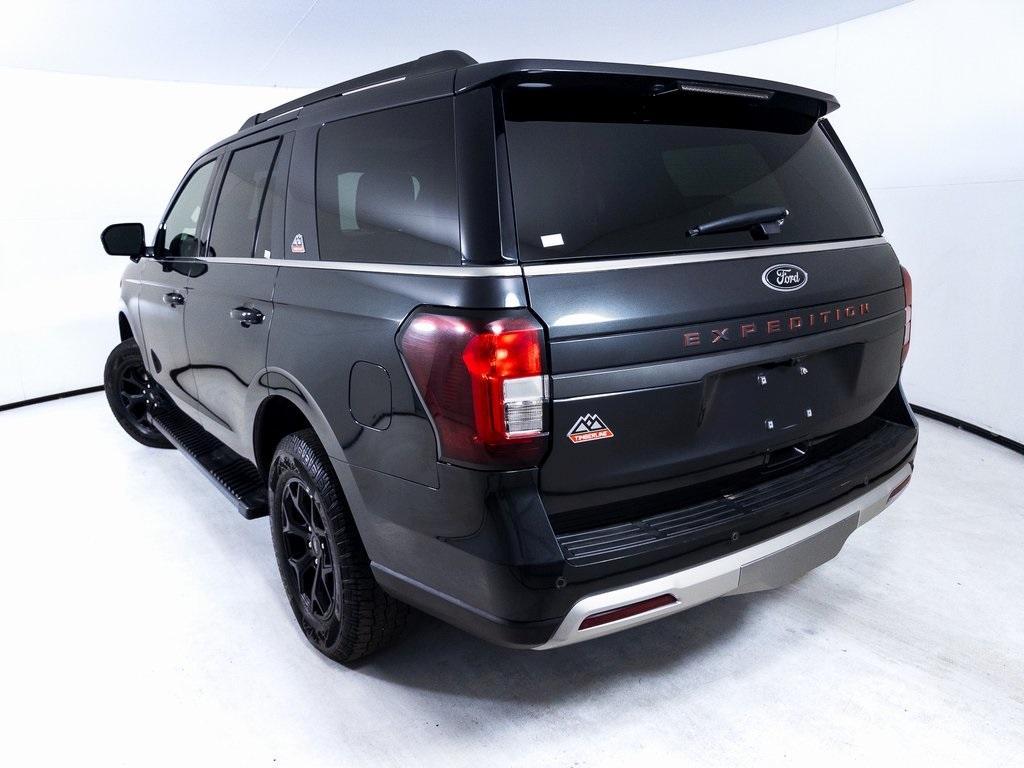 used 2023 Ford Expedition car, priced at $57,584