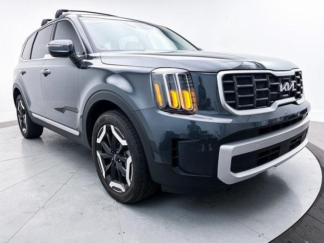 used 2024 Kia Telluride car, priced at $34,991