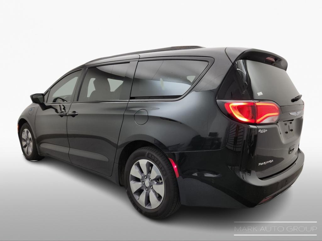 used 2018 Chrysler Pacifica Hybrid car, priced at $14,596