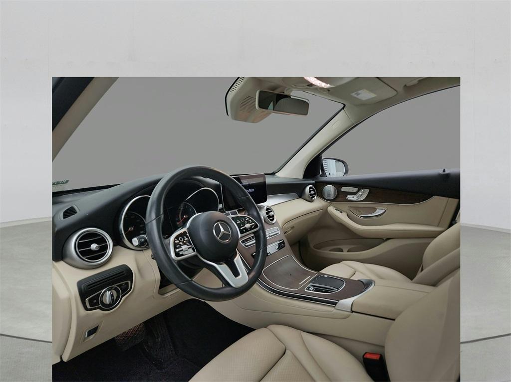 used 2020 Mercedes-Benz GLC 300 car