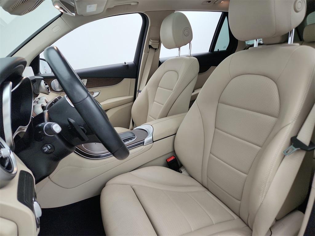 used 2020 Mercedes-Benz GLC 300 car, priced at $25,991