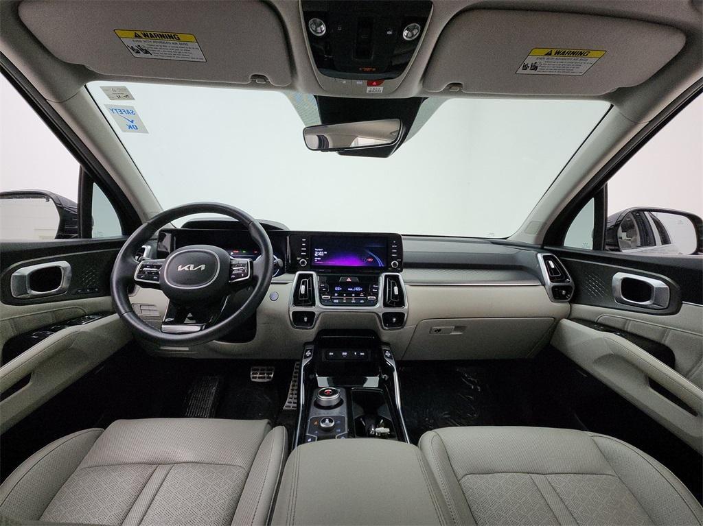 used 2023 Kia Sorento Plug-In Hybrid car, priced at $30,997
