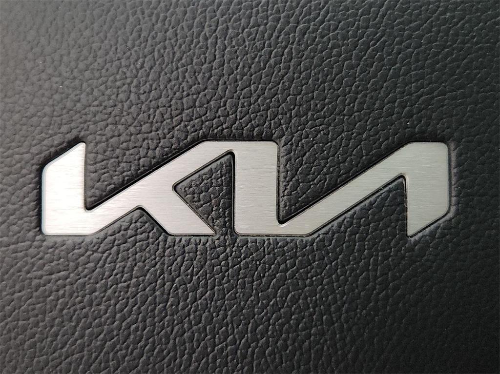 used 2023 Kia Sorento Plug-In Hybrid car, priced at $30,997