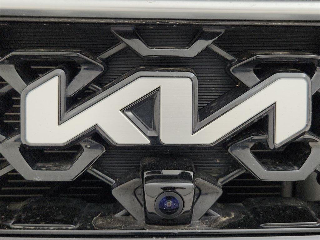 used 2023 Kia Sorento Plug-In Hybrid car, priced at $32,998