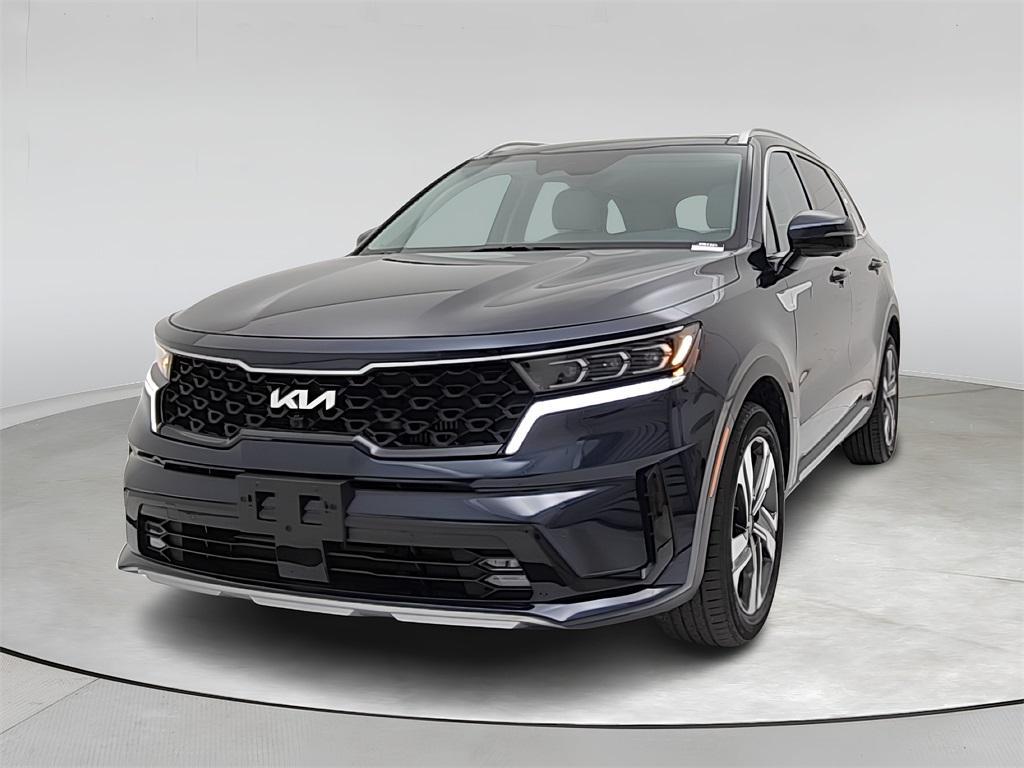 used 2023 Kia Sorento Plug-In Hybrid car, priced at $34,593