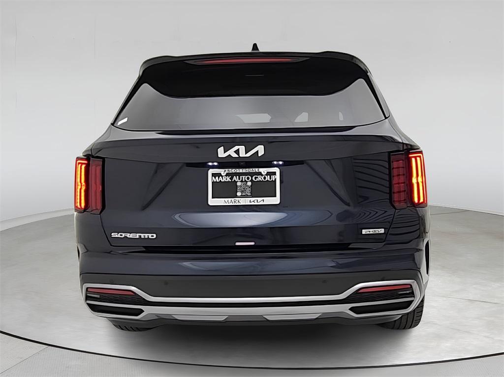 used 2023 Kia Sorento Plug-In Hybrid car, priced at $34,593