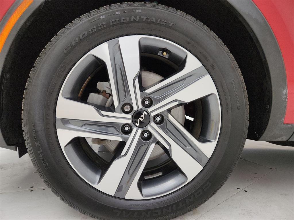 used 2022 Kia Sorento Plug-In Hybrid car, priced at $26,995