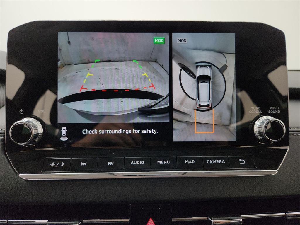 used 2023 Mitsubishi Outlander car, priced at $22,994