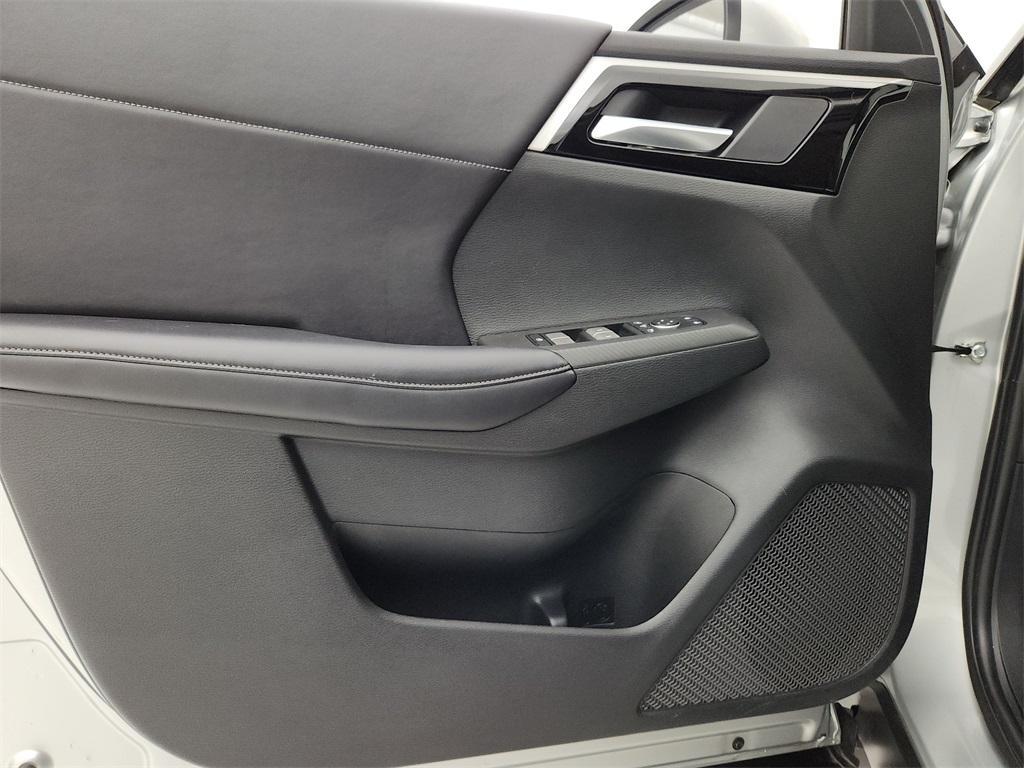 used 2023 Mitsubishi Outlander car, priced at $22,994