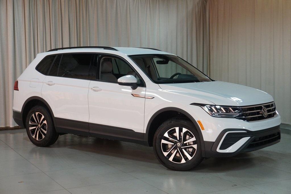 new 2024 Volkswagen Tiguan car, priced at $29,733