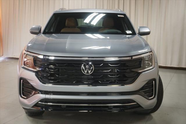 new 2024 Volkswagen Atlas Cross Sport car, priced at $45,066