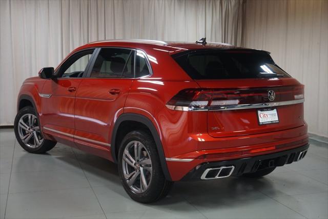 new 2024 Volkswagen Atlas Cross Sport car, priced at $45,445