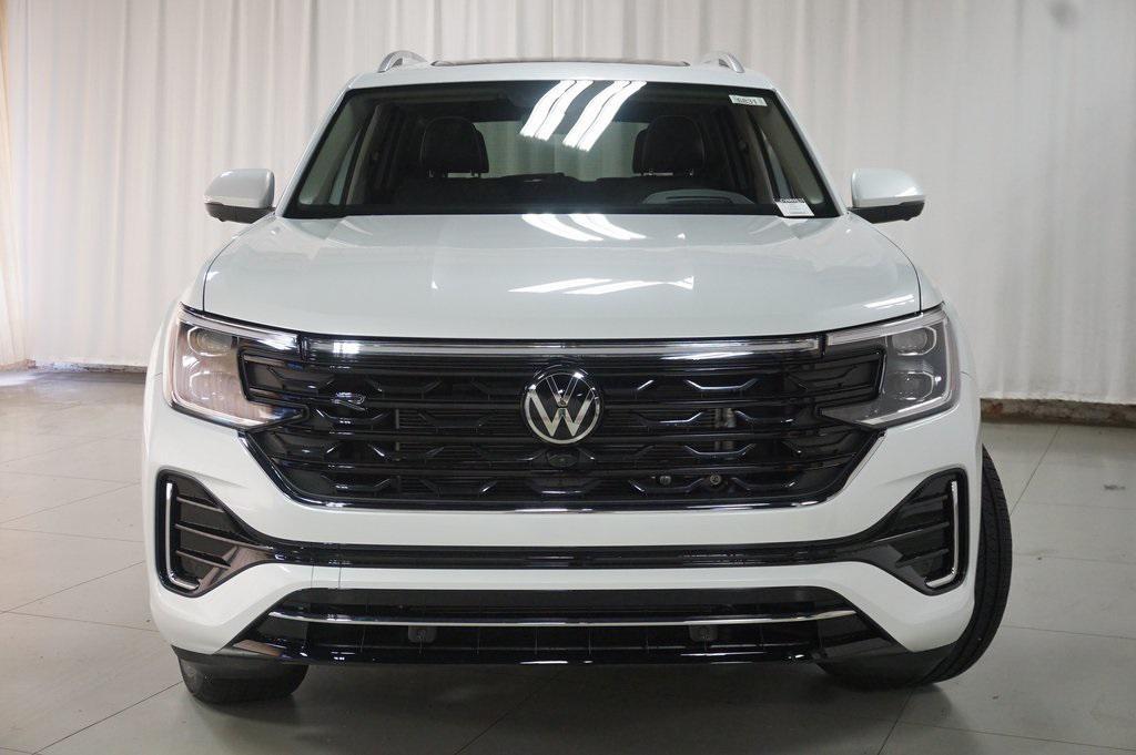 new 2026 Volkswagen Atlas car, priced at $58,601