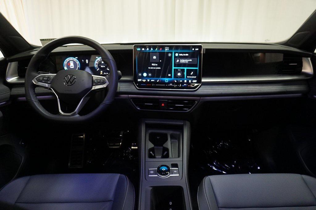 new 2025 Volkswagen Tiguan car, priced at $37,298