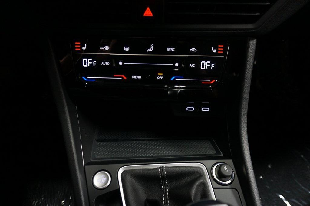 new 2025 Volkswagen Jetta car, priced at $27,530