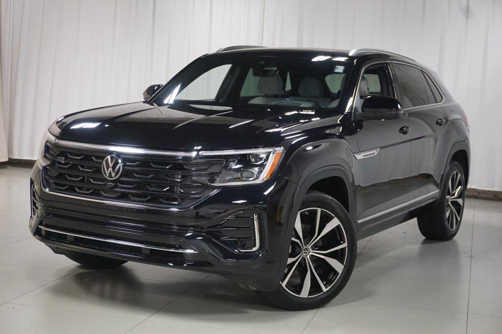 used 2025 Volkswagen Atlas Cross Sport car, priced at $40,990