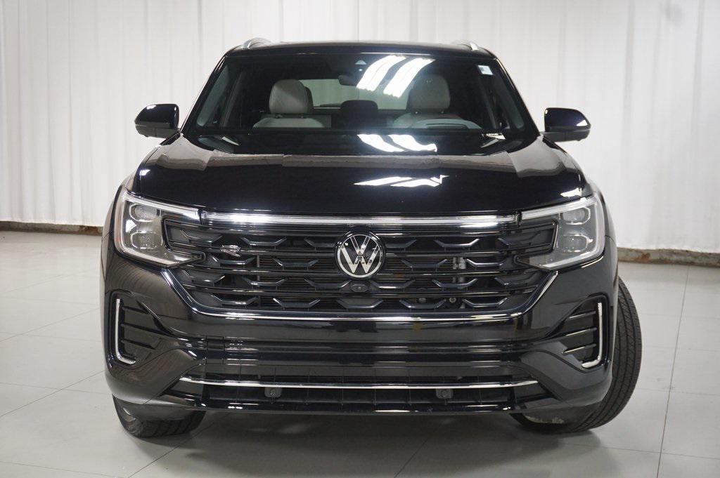 used 2025 Volkswagen Atlas Cross Sport car, priced at $40,990