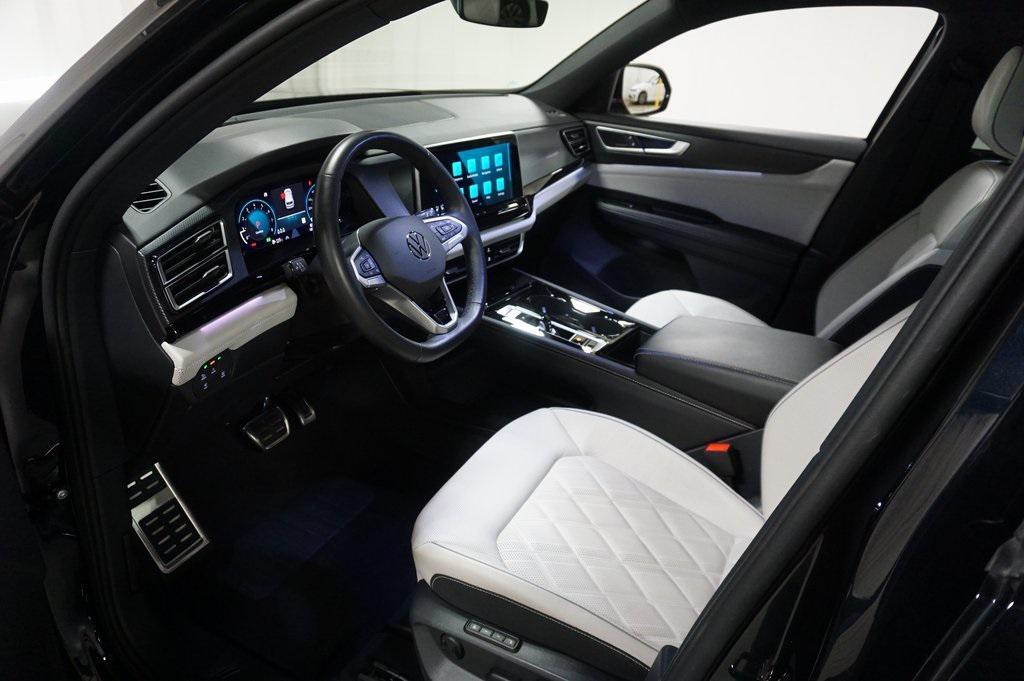 used 2025 Volkswagen Atlas Cross Sport car, priced at $40,990