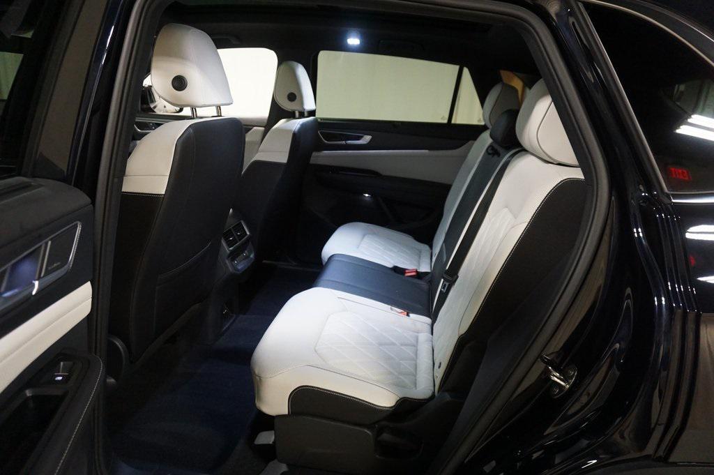 used 2025 Volkswagen Atlas Cross Sport car, priced at $40,990